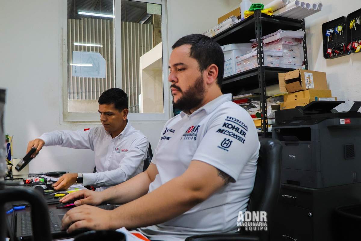 Equipo ADNR en acción